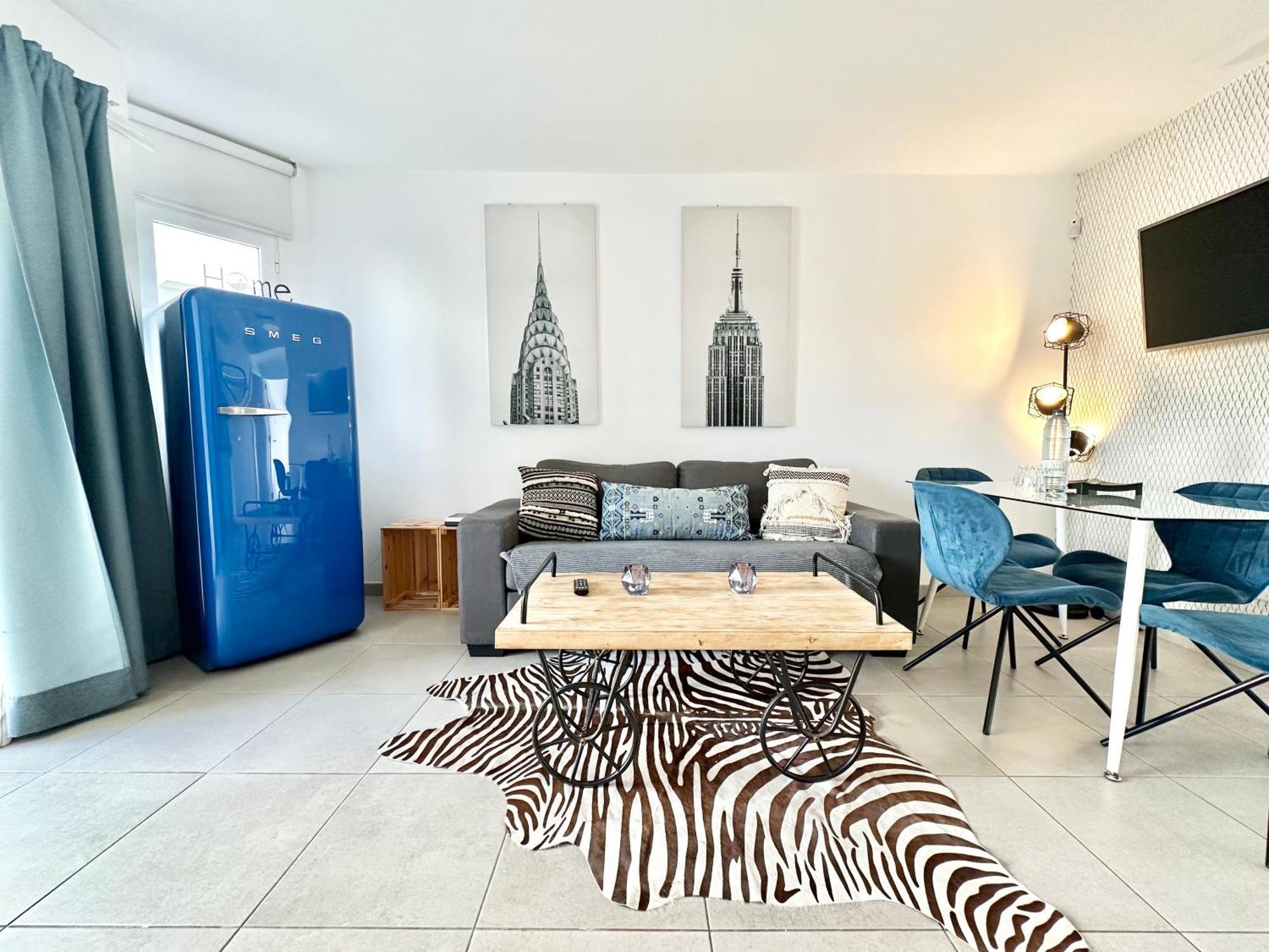Cosmopolitan Con Piscina, Doble Terraza, Y Wifi Daire
